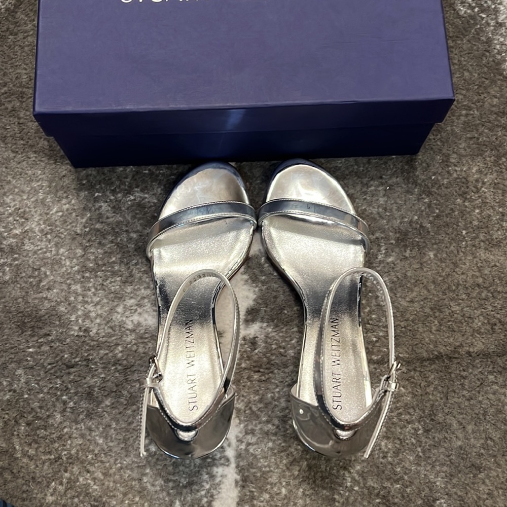 Stuart Weitzman “Simple” Heels - Picture 3 of 7
